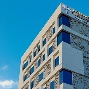 The Seasons 4* Medina